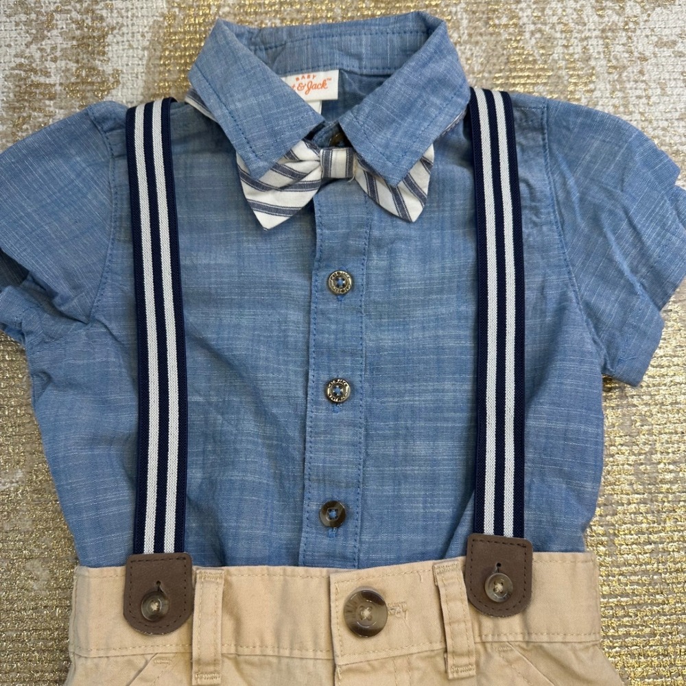 CAT & JACK Baby Boys Chambray Blue/Khaki Suspender Bow Tie Shorts Outfit 18M - Picture 2 of 7